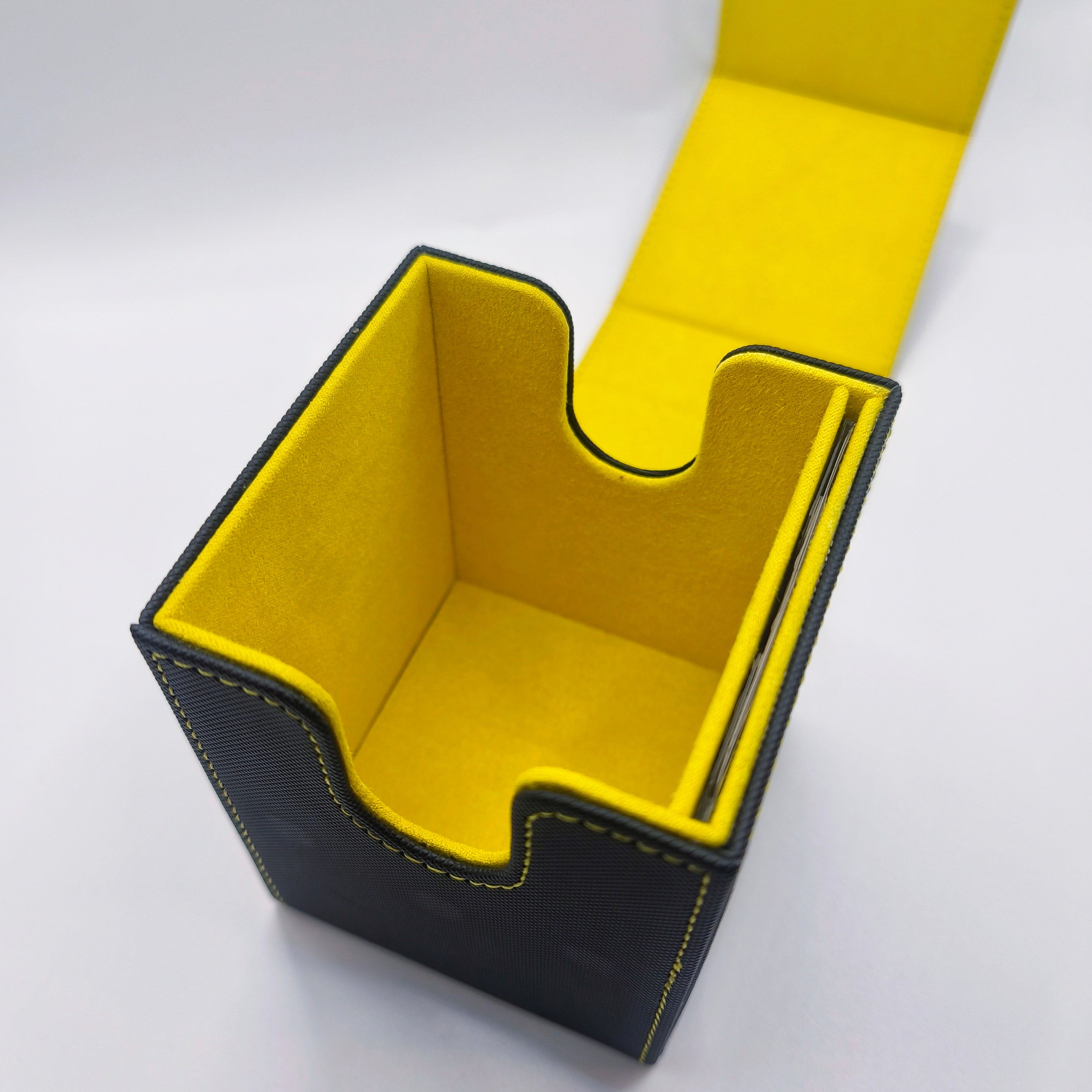 Card Slot Commander Deck Box